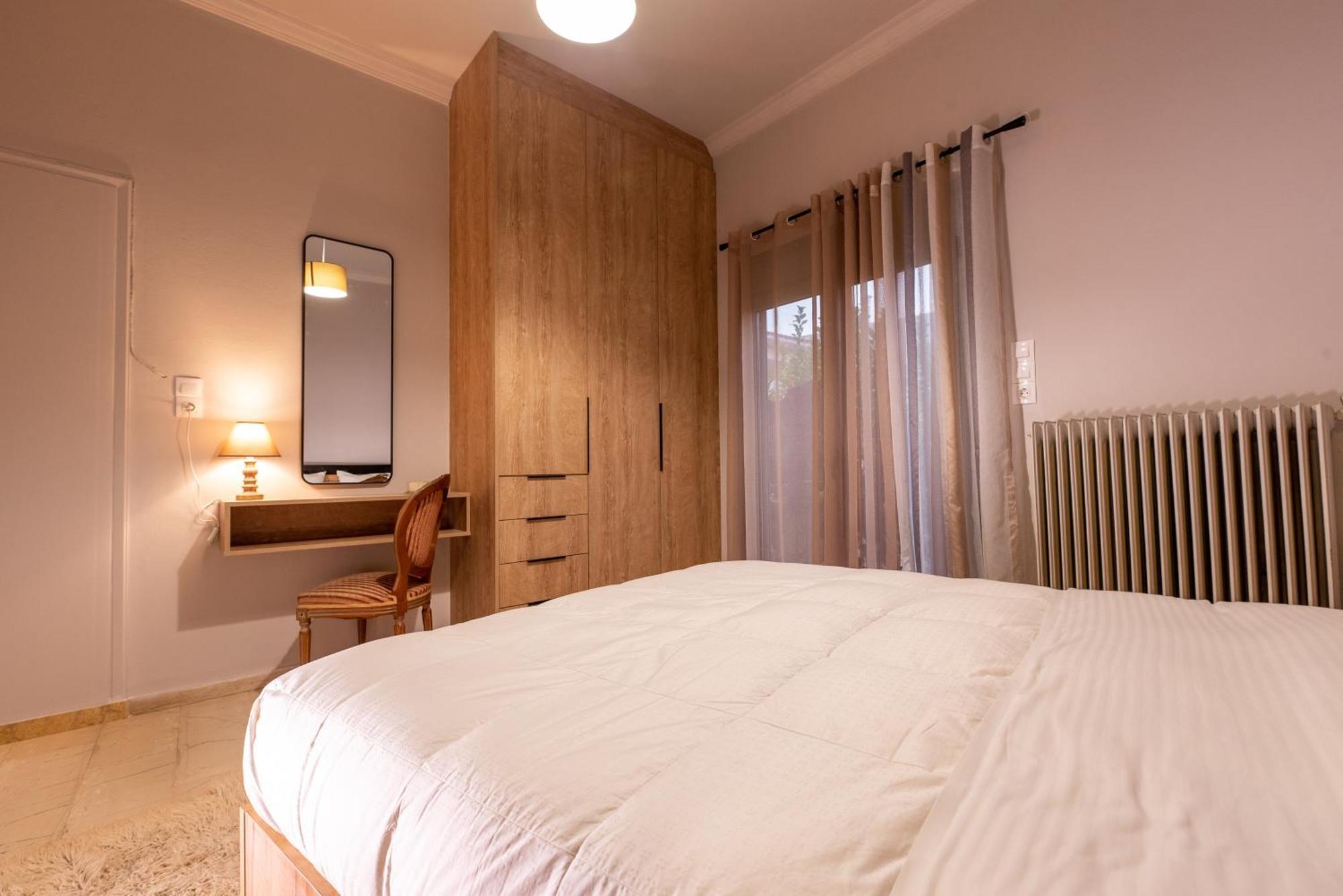 Stamos Apartment Airport Spáta Екстериор снимка