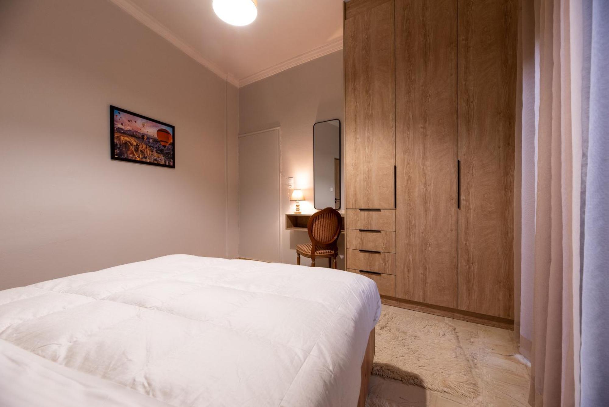 Stamos Apartment Airport Spáta Екстериор снимка