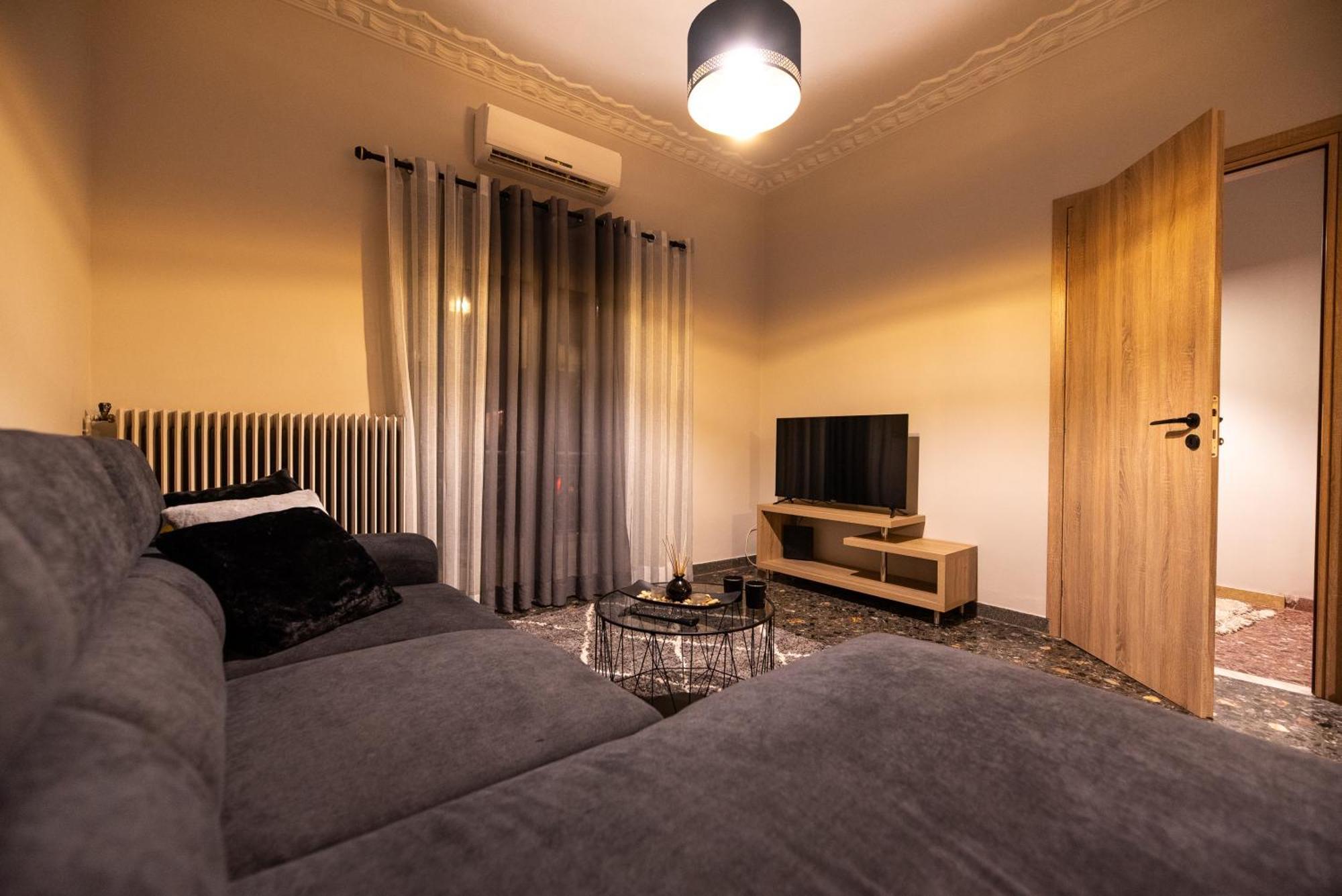 Stamos Apartment Airport Spáta Екстериор снимка
